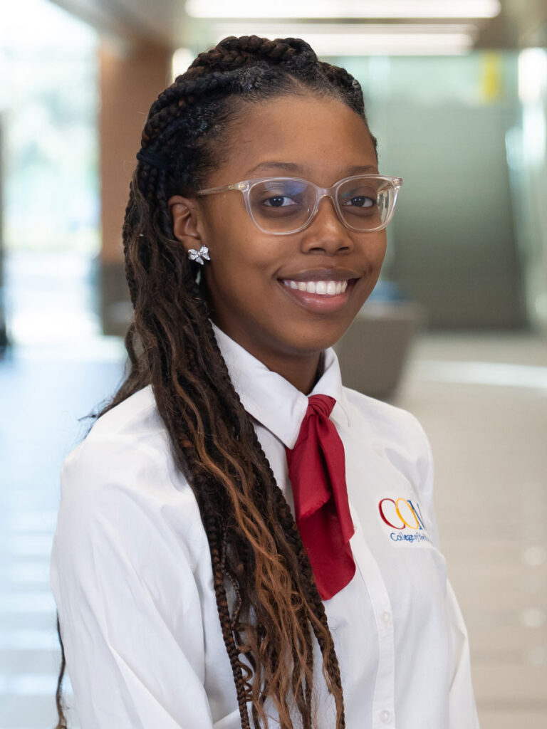 Portrait photo of Tanieka Francis.